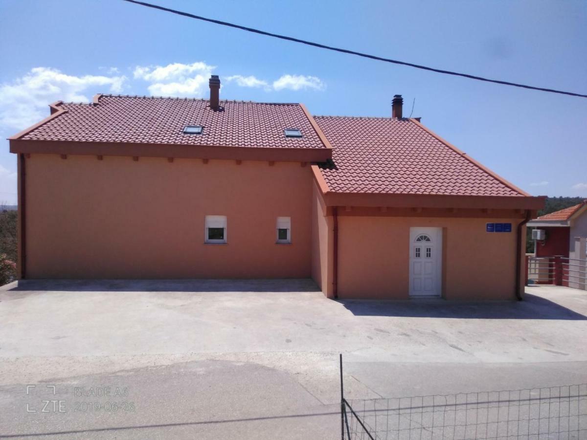 Ferienwohnung Tereza Obrovac Exterior foto