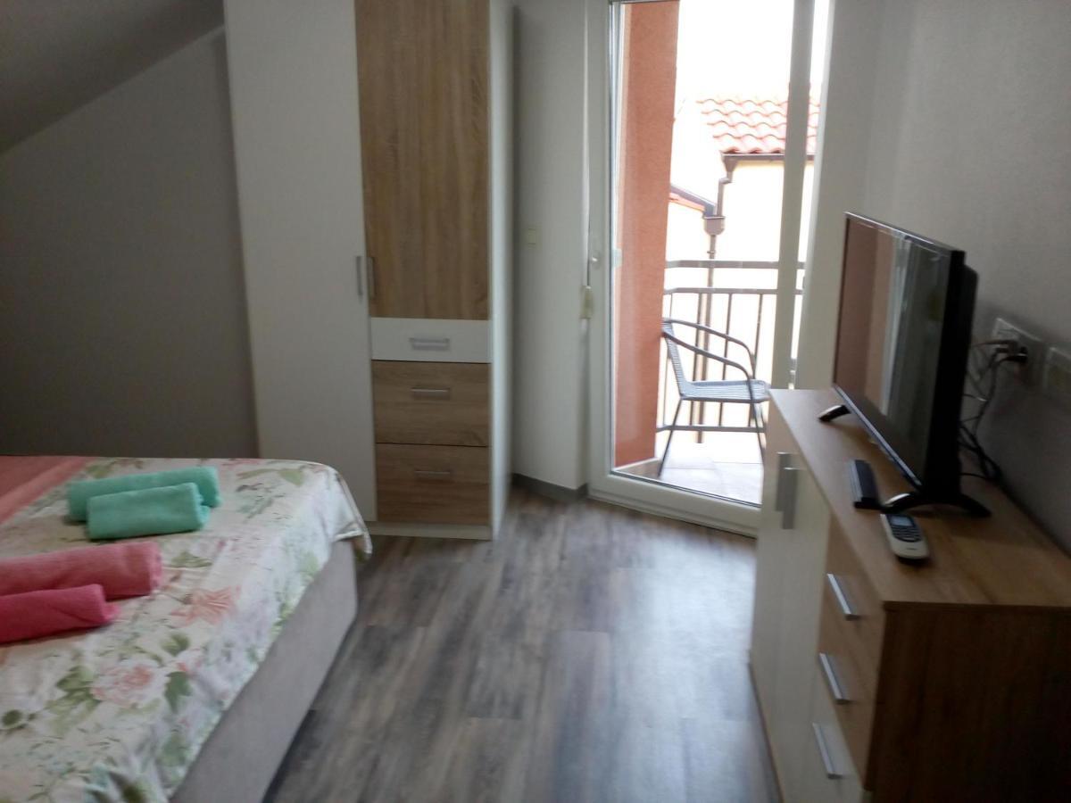 Ferienwohnung Tereza Obrovac Exterior foto